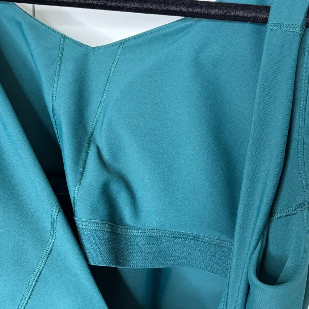 Old Navy Powersoft Sports Bra 2X Teal Longline Light Support Padded
